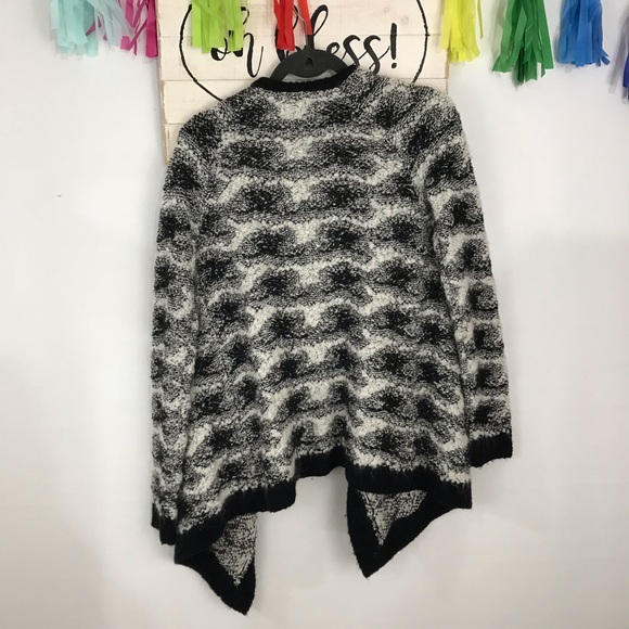 Lou & Grey snowbound waterfall sweater cardigan - Picture 6 of 6